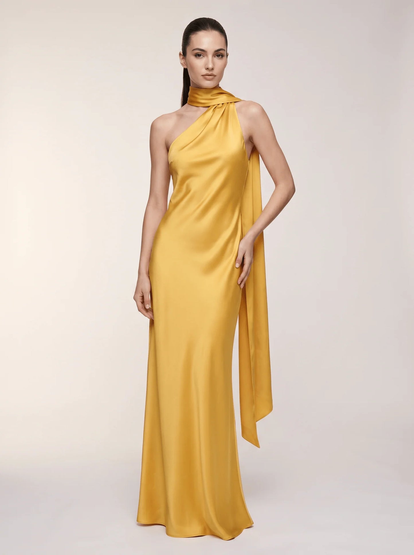 Valentina | Vestido de Gala con Cuello Drapeado